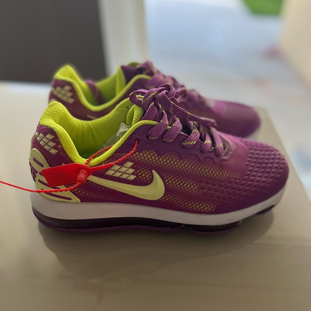 Nike air max 20psi new shoes women size 8 50% off